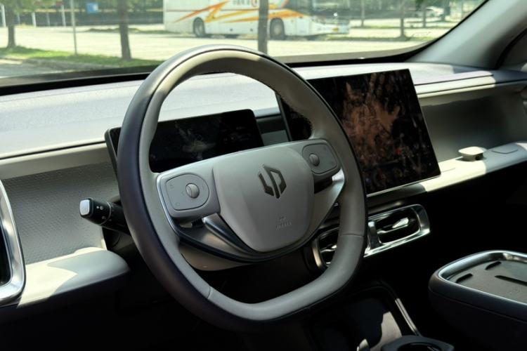 Used Leapmotor B10 2025 510 Joyful Edition Interior 1