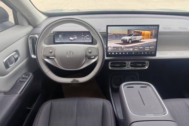 Used Leapmotor B10 2025 510 Joyful Edition Interior 4