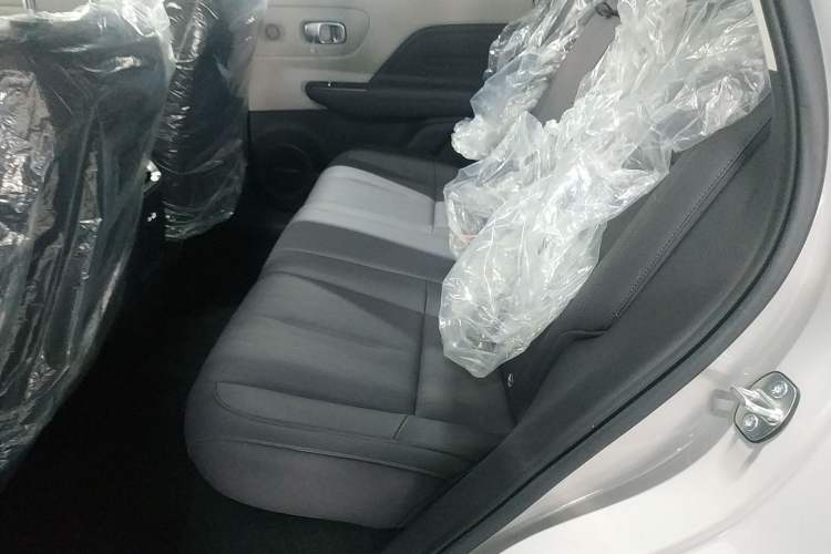 Used Leapmotor B10 2025 510 Joyful Edition Interior 4