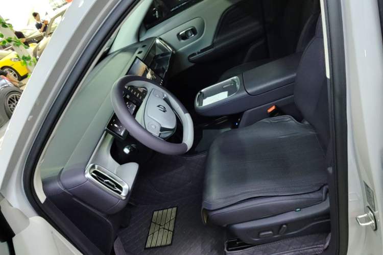Used Leapmotor B10 2025 510 Joyful Edition Left Front Seat