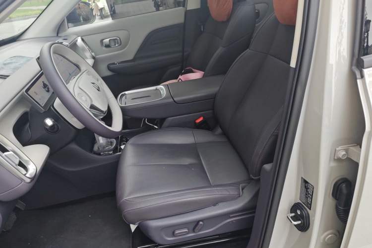Used Leapmotor B10 2025 510 Joyful Edition Left Front Seat
