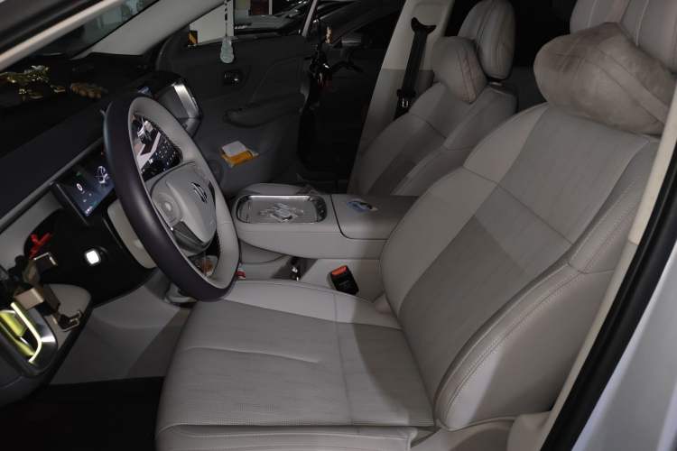 Used Leapmotor B10 2025 600 LiDAR Version Left Front Seat