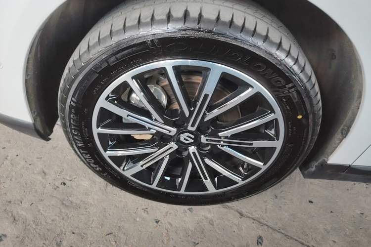 Used Leapmotor B10 2025 510 Joyful Edition Left Front Wheel Hub