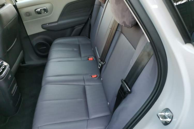 Used Leapmotor B10 2025 510 Joyful Edition Left Rear Seat