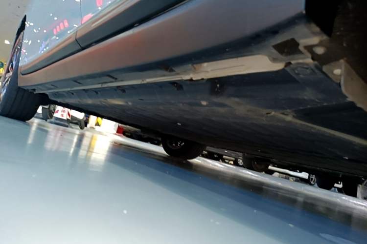 Used Leapmotor B10 2025 510 LiDAR Version Left Side Sill