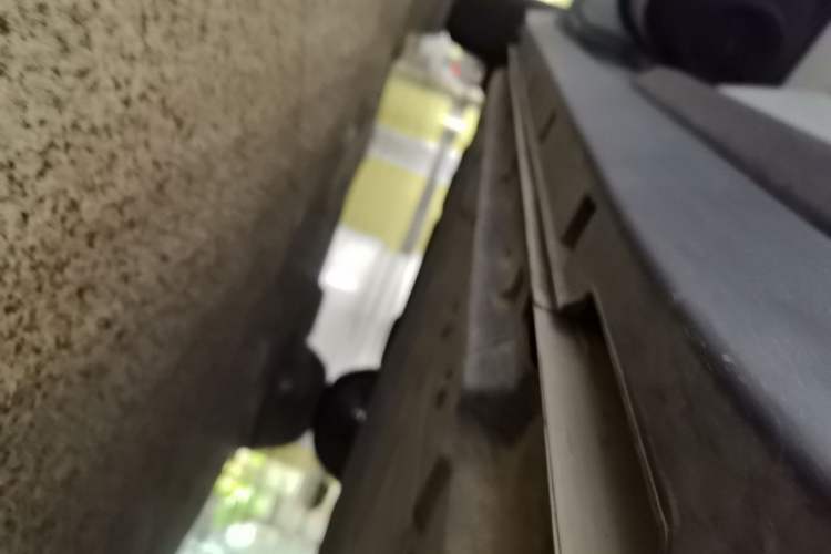 Used Leapmotor B10 2025 510 Joyful Edition Left Side Sill