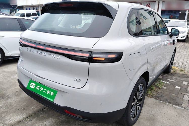 Used Leapmotor B10 2025 600 LiDAR Version Rear Right 45 Deg