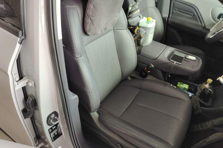 Used Leapmotor B10 2025 510 Joyful Edition Right Front Seat