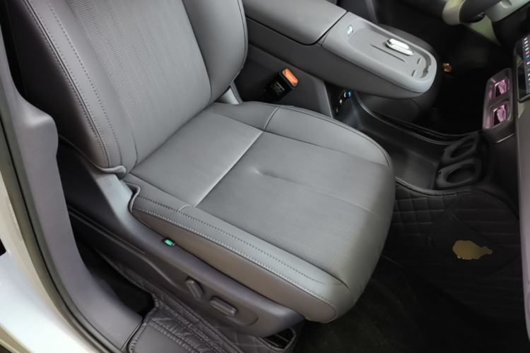 Used Leapmotor B10 2025 510 Joyful Edition Right Front Seat