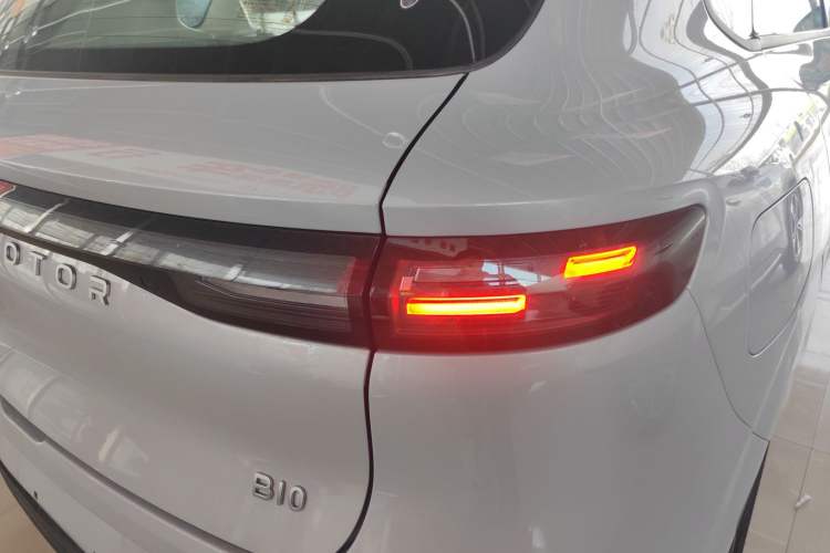 Used Leapmotor B10 2025 510 Comfort Edition Right Rear Taillight