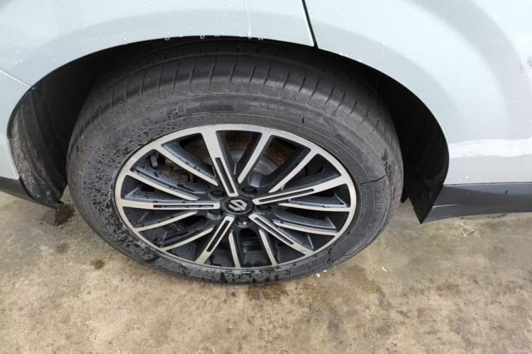 Used Leapmotor B10 2025 510 Joyful Edition Right Rear Wheel Hub
