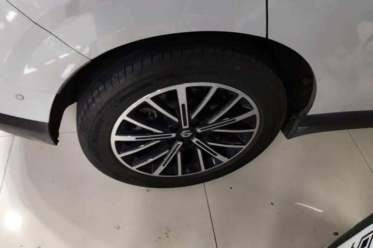 Used Leapmotor B10 2025 510 Joyful Edition Right Rear Wheel Hub