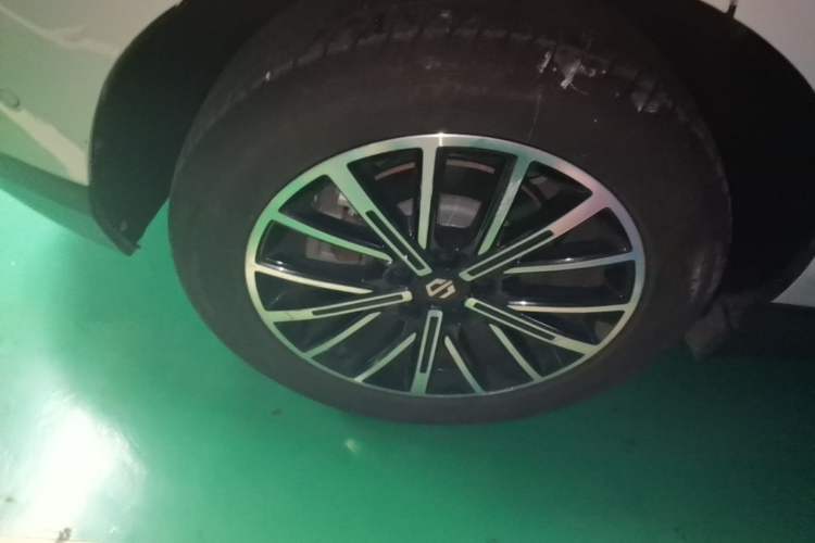 Used Leapmotor B10 2025 510 Joyful Edition Right Rear Wheel Hub