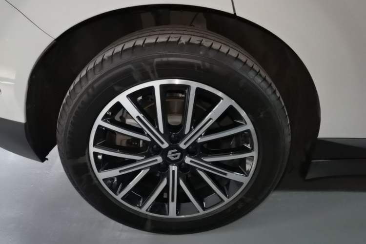 Used Leapmotor B10 2025 510 Joyful Edition Right Rear Wheel Hub