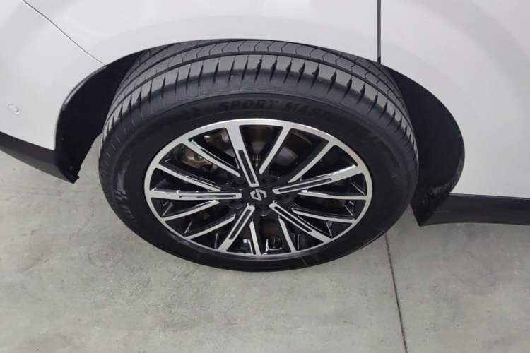 Used Leapmotor B10 2025 510 Joyful Edition Right Rear Wheel Hub
