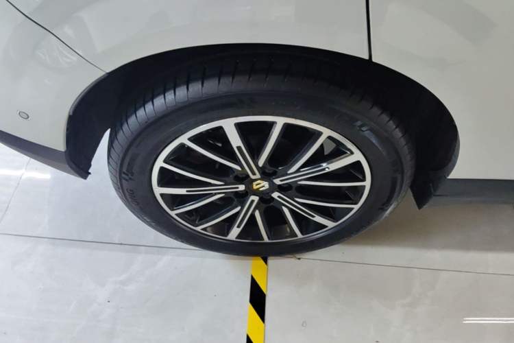 Used Leapmotor B10 2025 510 LiDAR Version Right Rear Wheel Hub
