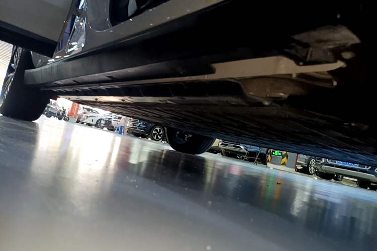 Used Leapmotor B10 2025 510 LiDAR Version Right Side Sill