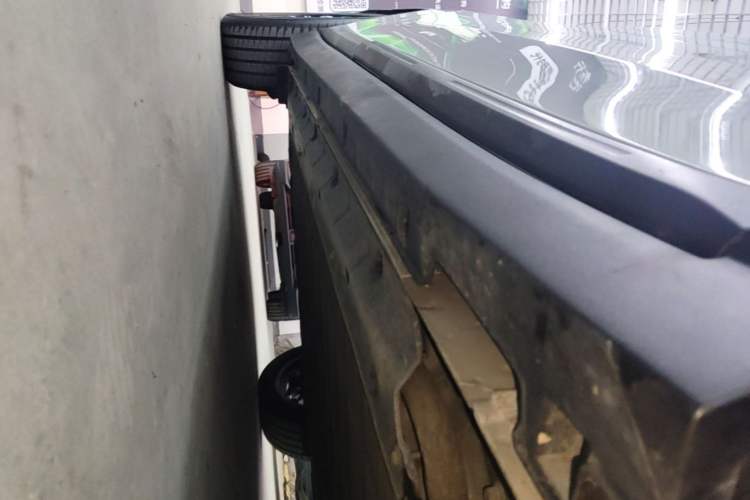 Used Leapmotor B10 2025 510 Joyful Edition Right Side Sill