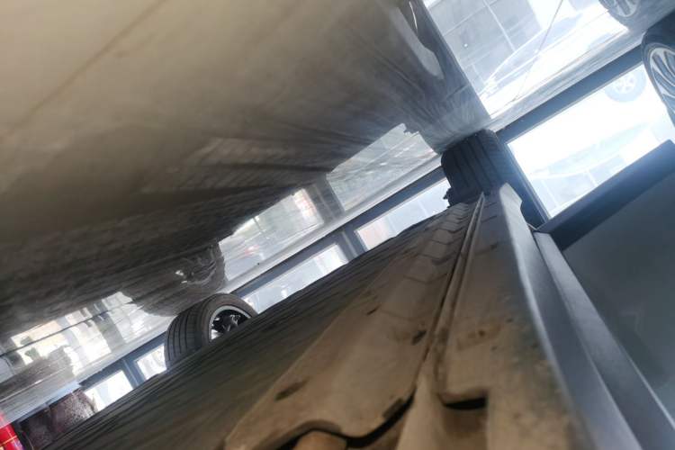 Used Leapmotor B10 2025 510 Joyful Edition Right Side Sill