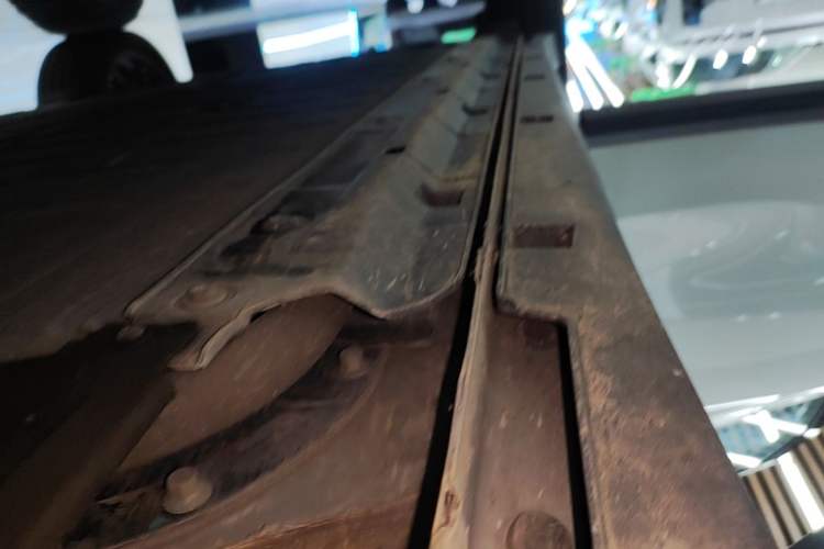 Used Leapmotor B10 2025 510 Joyful Edition Right Side Sill
