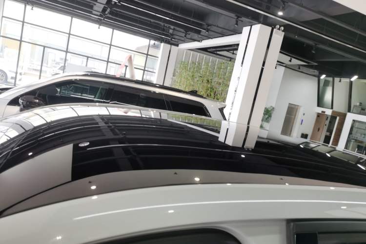 Used Leapmotor B10 2025 510 Joyful Edition Roof