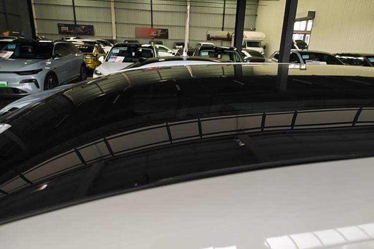 Used Leapmotor B10 2025 510 Joyful Edition Roof