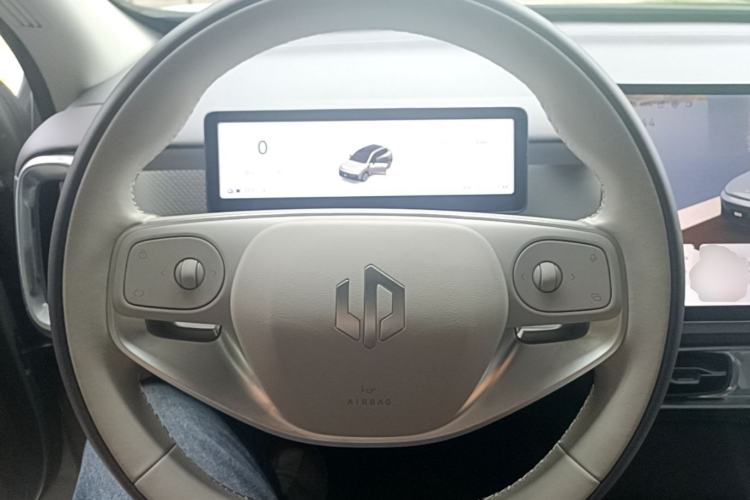 Used Leapmotor B10 2025 510 LiDAR Version Steering Wheel