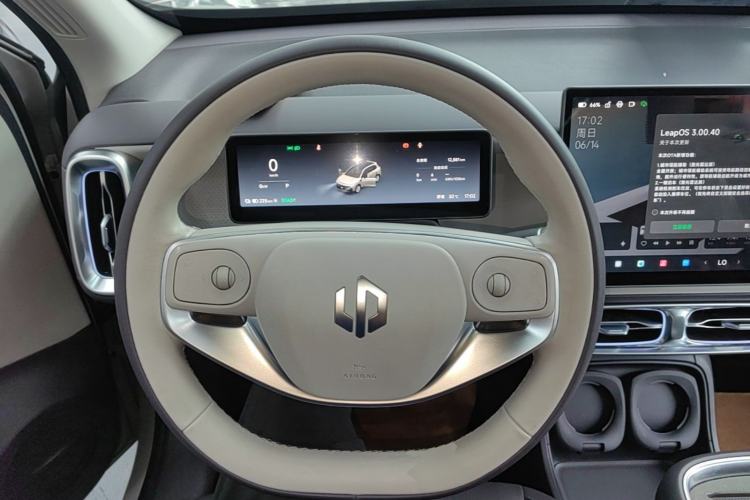 Used Leapmotor B10 2025 510 Joyful Edition Steering Wheel