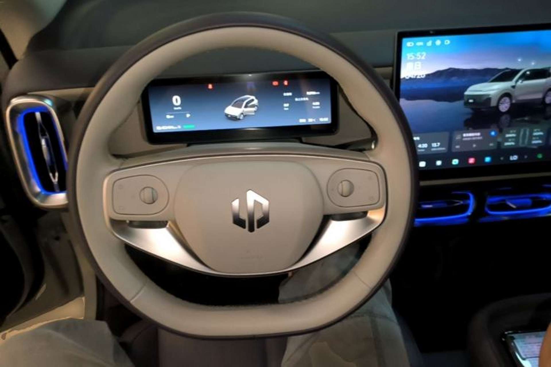 Used Leapmotor B10 2025 600 LiDAR Version Steering Wheel
