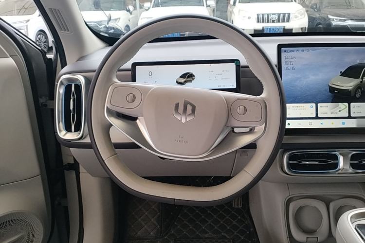 Used Leapmotor B10 2025 600 LiDAR Version Steering Wheel