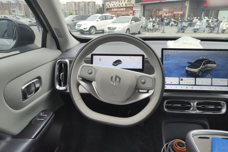 Used Leapmotor B10 2025 510 Joyful Edition Steering Wheel