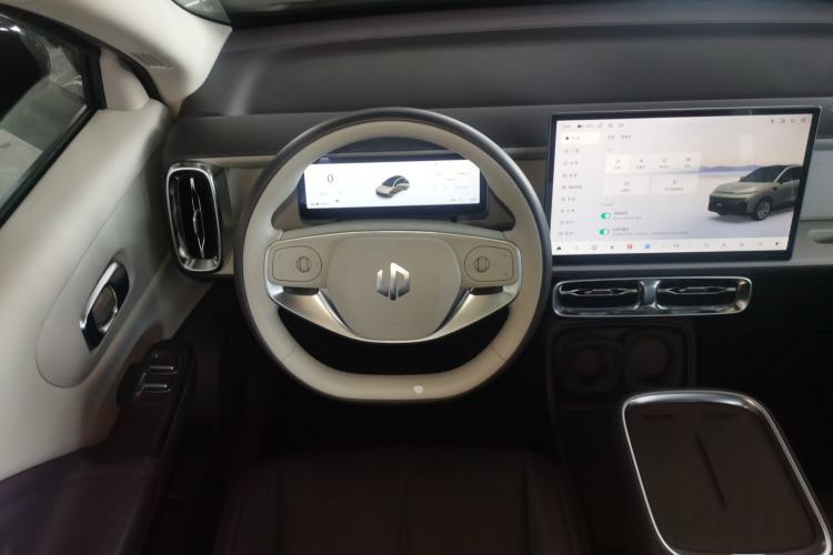 Used Leapmotor B10 2025 510 Joyful Edition Steering Wheel