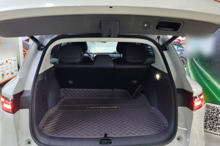 Used Leapmotor B10 2025 510 Joyful Edition Trunk