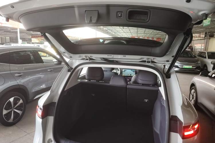 Used Leapmotor B10 2025 510 Joyful Edition Trunk