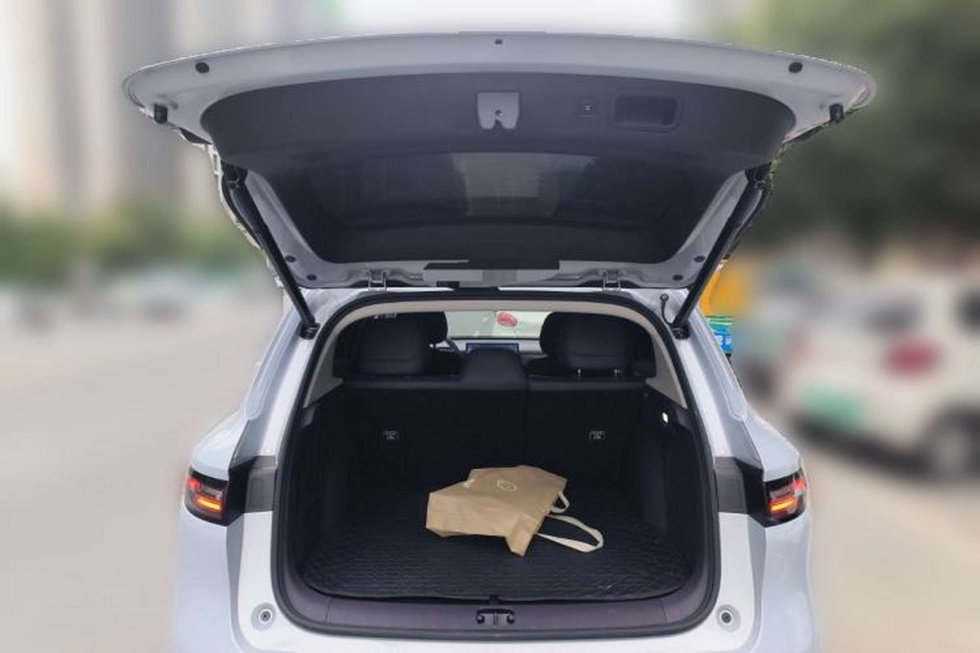 Used Leapmotor B10 2025 510 Joyful Edition Trunk