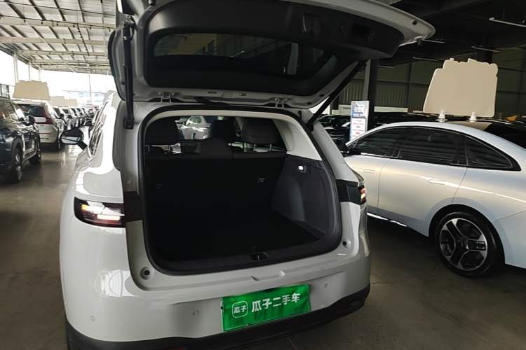 Used Leapmotor B10 2025 510 Joyful Edition Trunk