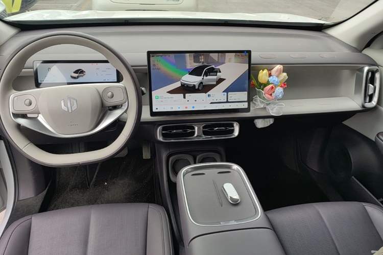 Used Leapmotor B10 2025 510 Joyful Edition Center Console