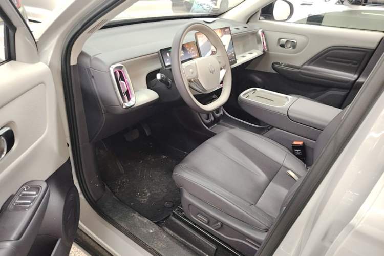 Used Leapmotor B10 2025 510 Joyful Edition Driver Seat