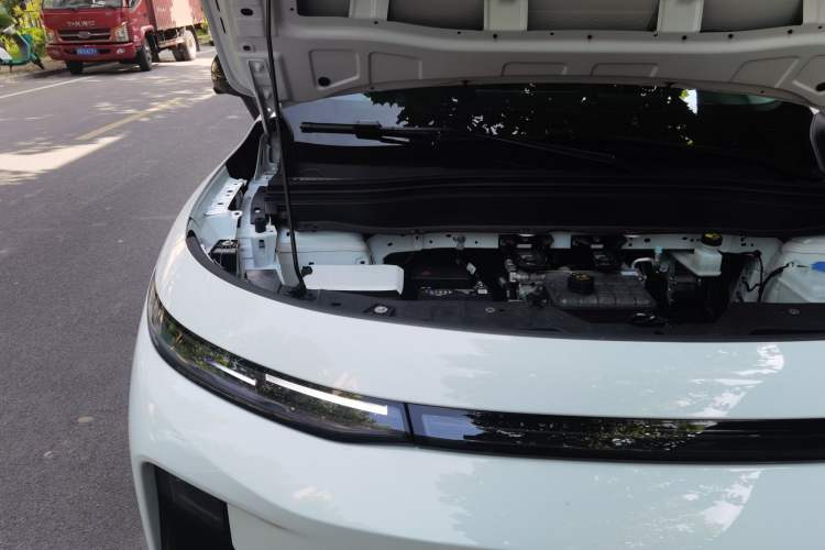 Used Leapmotor B10 2025 510 Joyful Edition Engine Bay Right