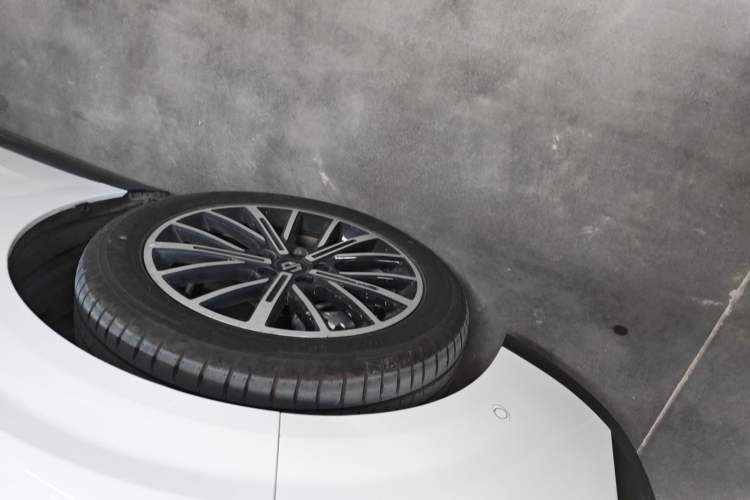 Used Leapmotor B10 2025 510 Joyful Edition Exterior 1