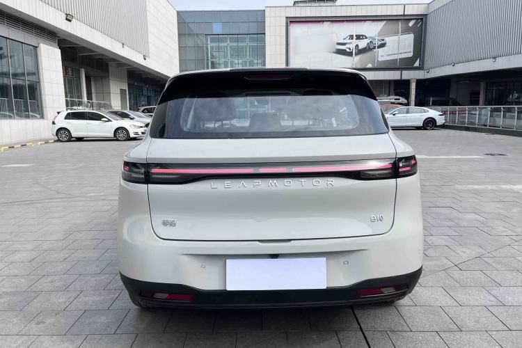 Used Leapmotor B10 2025 510 Joyful Edition Exterior 9