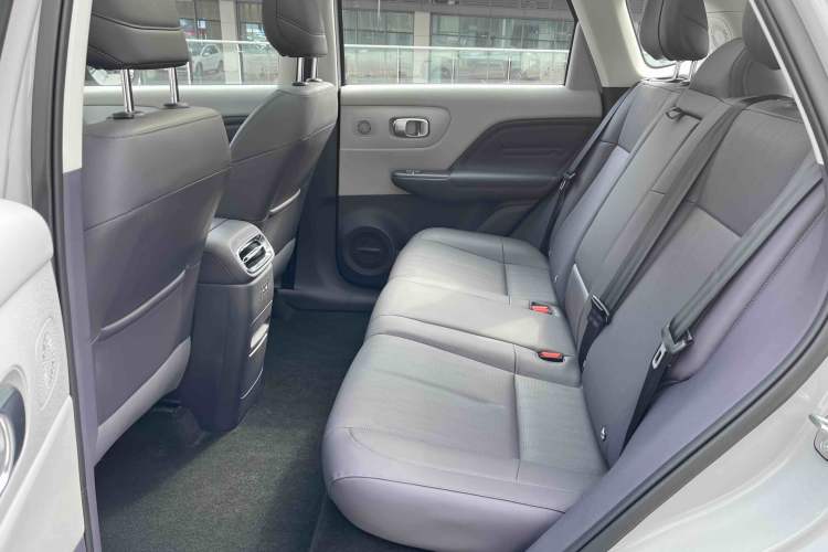 Used Leapmotor B10 2025 510 Joyful Edition Interior 10