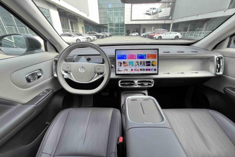 Used Leapmotor B10 2025 510 Joyful Edition Interior 14