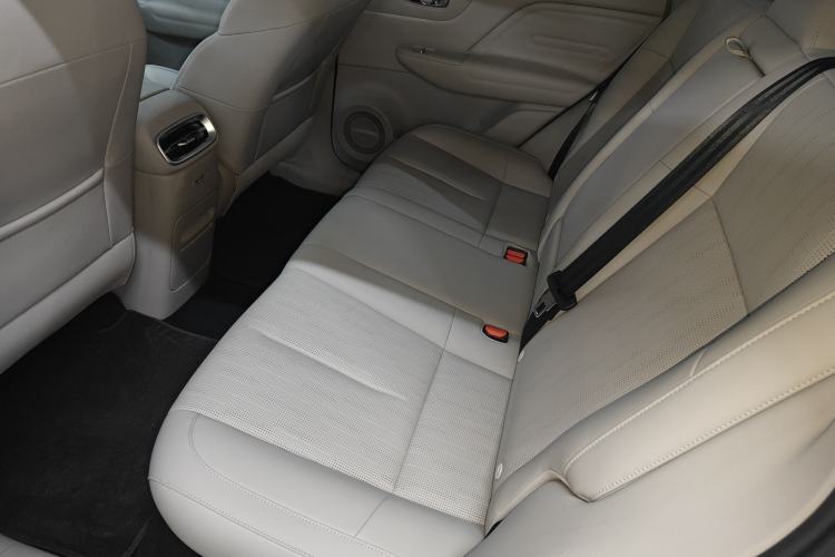 Used Leapmotor B10 2025 510 LiDAR Version Interior 4
