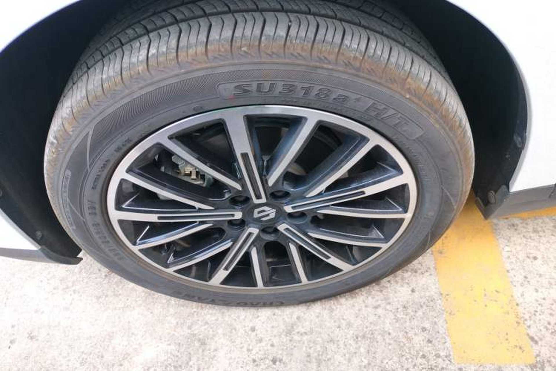 Used Leapmotor B10 2025 510 Joyful Edition Left Front Wheel Hub