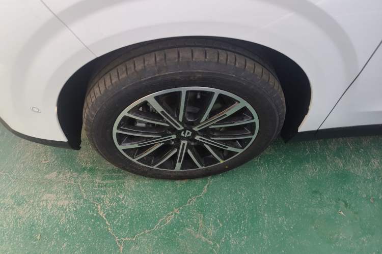 Used Leapmotor B10 2025 510 Joyful Edition Left Front Wheel Hub