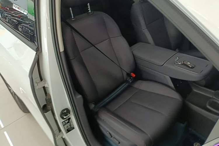 Used Leapmotor B10 2025 510 Joyful Edition Right Front Seat