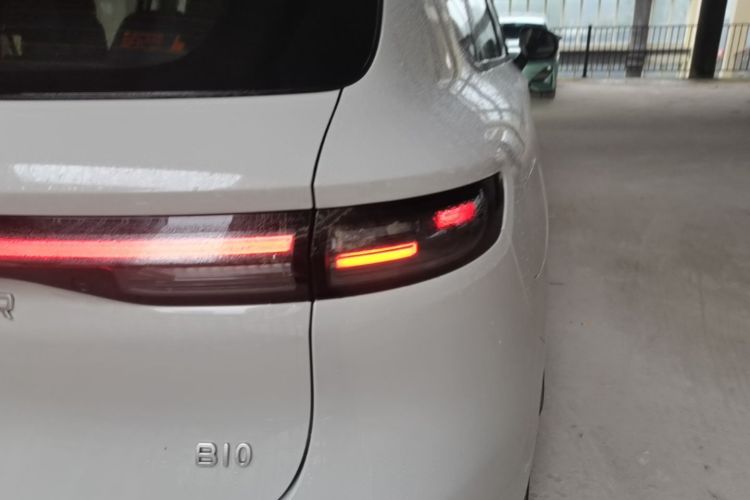 Used Leapmotor B10 2025 510 Joyful Edition Right Rear Taillight