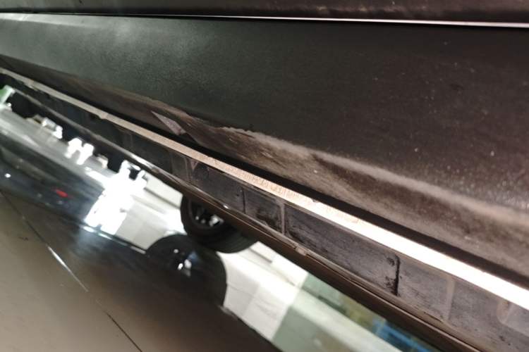 Used Leapmotor B10 2025 510 Joyful Edition Right Side Sill