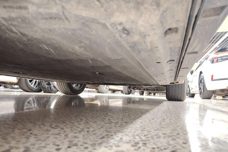Used Leapmotor B10 2025 510 Joyful Edition Right Side Sill